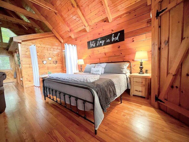 Cabin in Gatlinburg, US