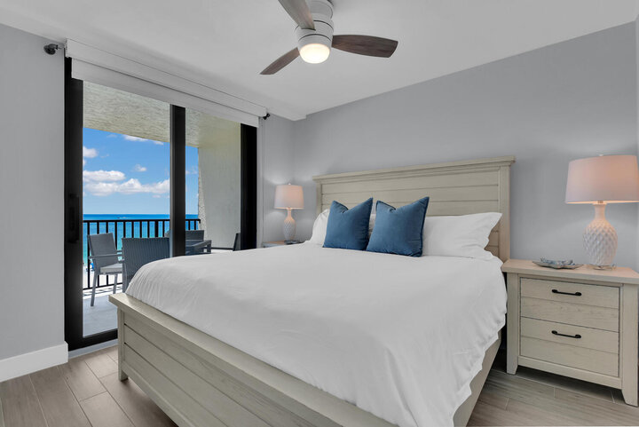 Condo in Marco Island, US