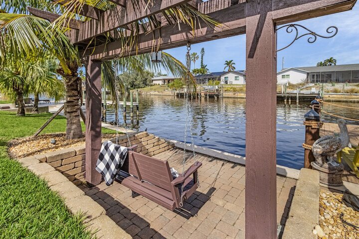 Villa in Cape Coral, US