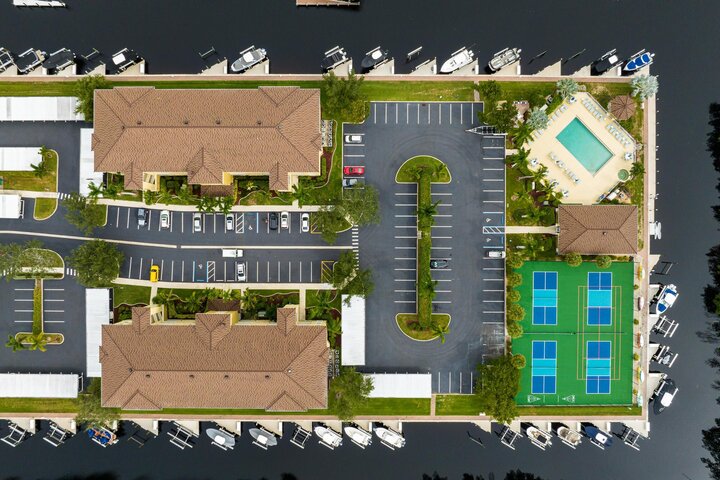 Condo in Cape Coral, US