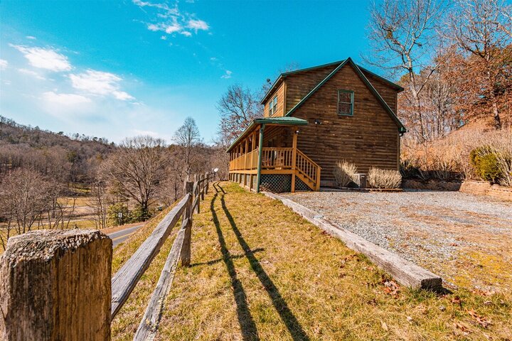 Cabin in Bryson City, US
