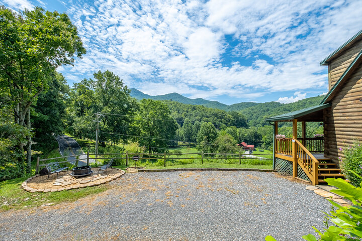 Cabin in Bryson City, US