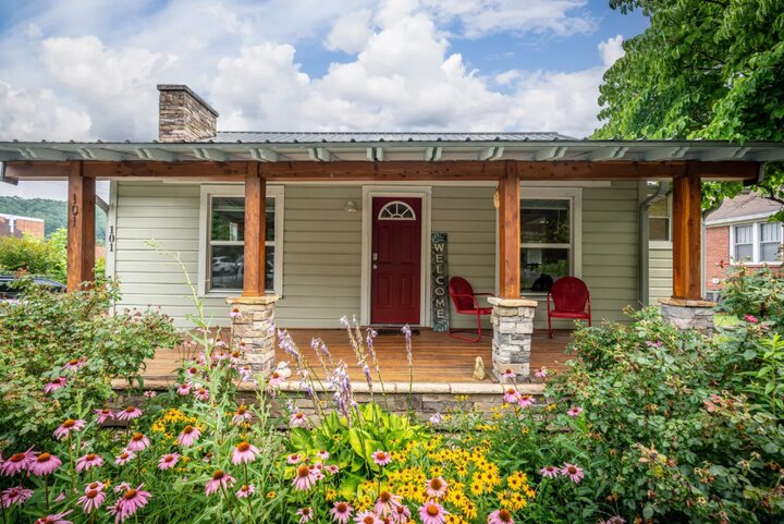 Bungalow in Bryson City, US