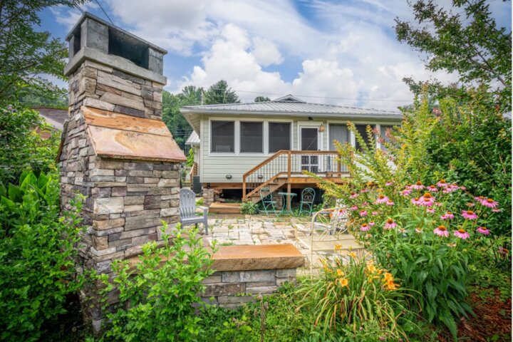 Bungalow in Bryson City, US