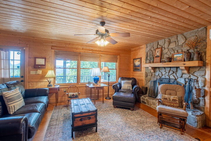 Cabin in Bryson City, US