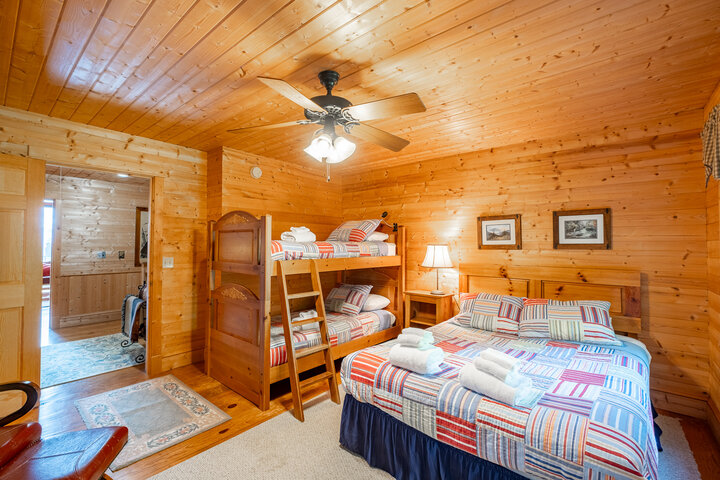 Cabin in Bryson City, US