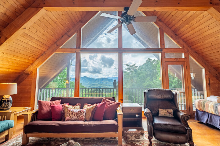 Cabin in Bryson City, US