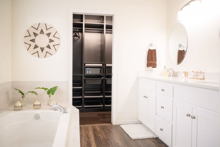 House in McMinnville, US