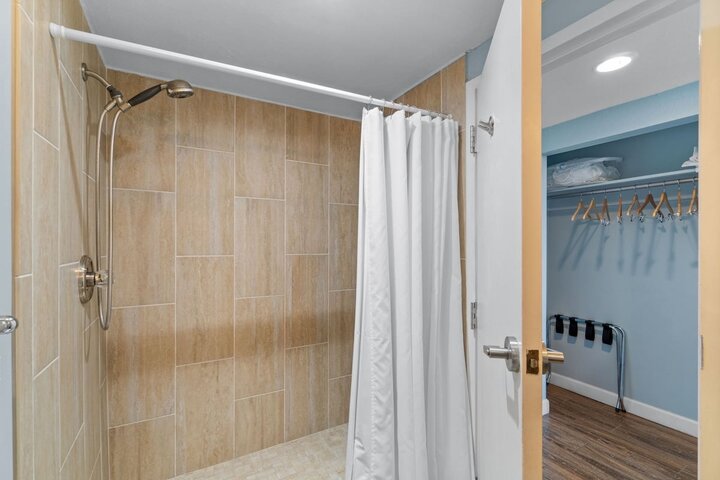 Condo in Miramar Beach, US