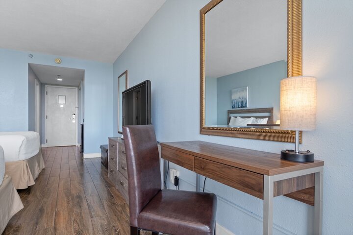 Condo in Miramar Beach, US