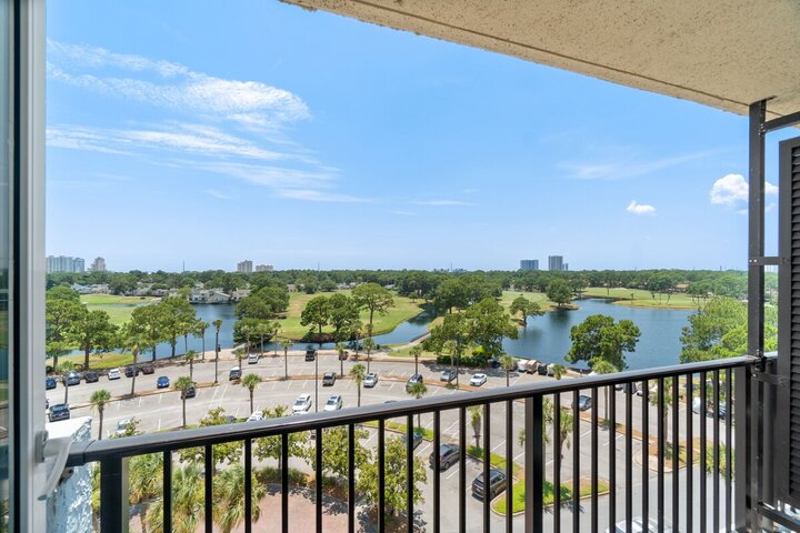 Condo in Miramar Beach, US