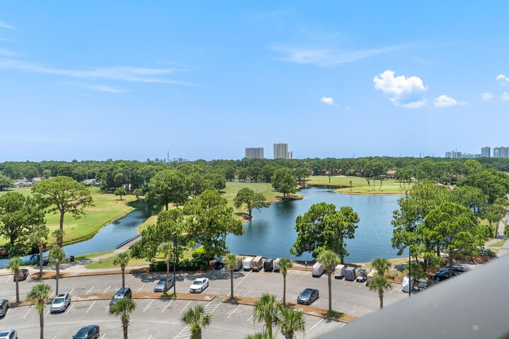 Condo in Miramar Beach, US