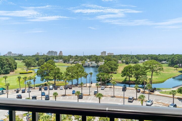 Condo in Miramar Beach, US