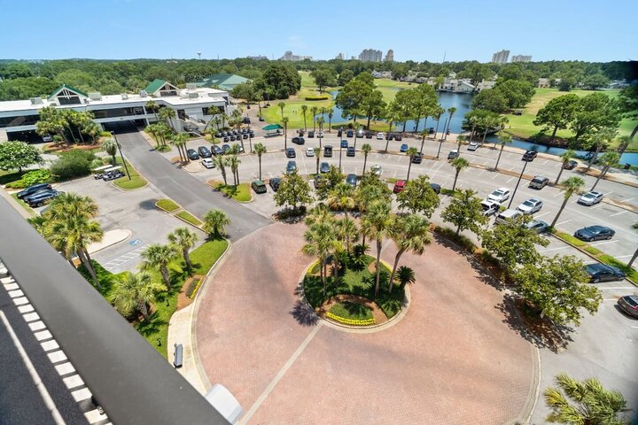 Condo in Miramar Beach, US