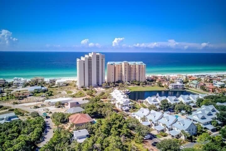 Condo in Destin, US