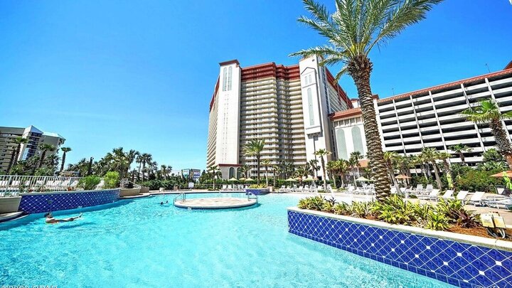 Condo in Panama City Beach, US