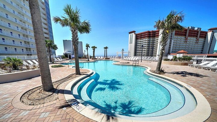 Condo in Panama City Beach, US