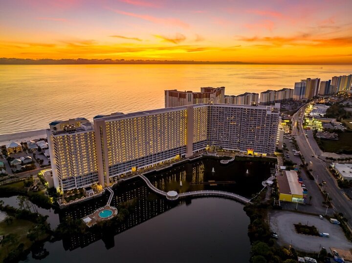 Condo in Panama City Beach, US