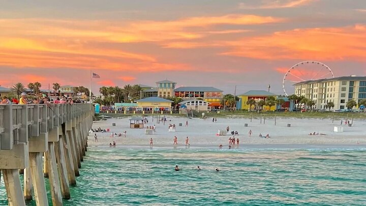 Condo in Panama City Beach, US