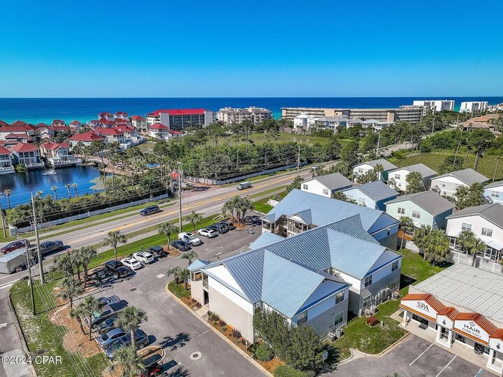 Condo in Miramar Beach, US