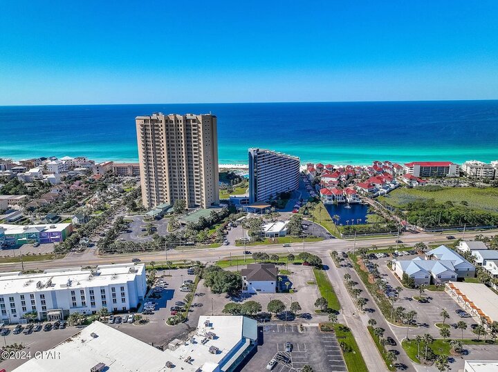 Condo in Miramar Beach, US