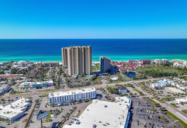 Condo in Miramar Beach, US