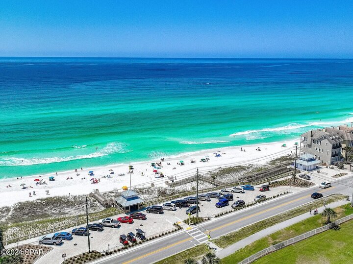 Condo in Miramar Beach, US