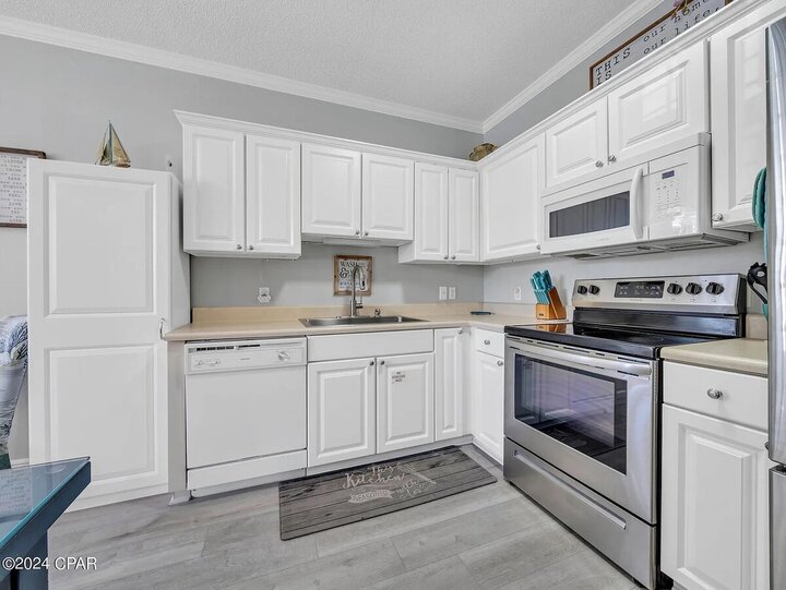 Condo in Miramar Beach, US