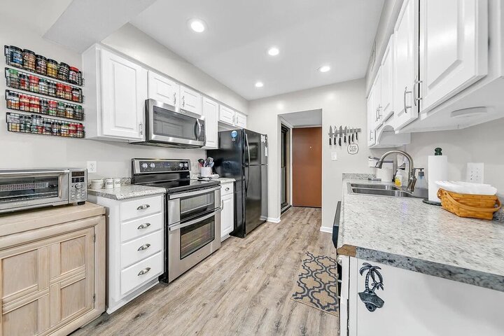 Condo in Miramar Beach, US