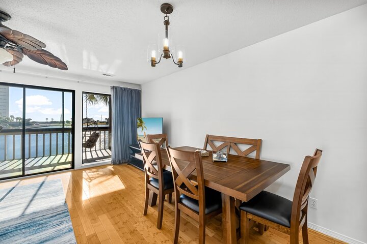 Condo in Miramar Beach, US