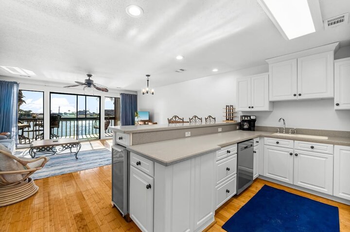 Condo in Miramar Beach, US