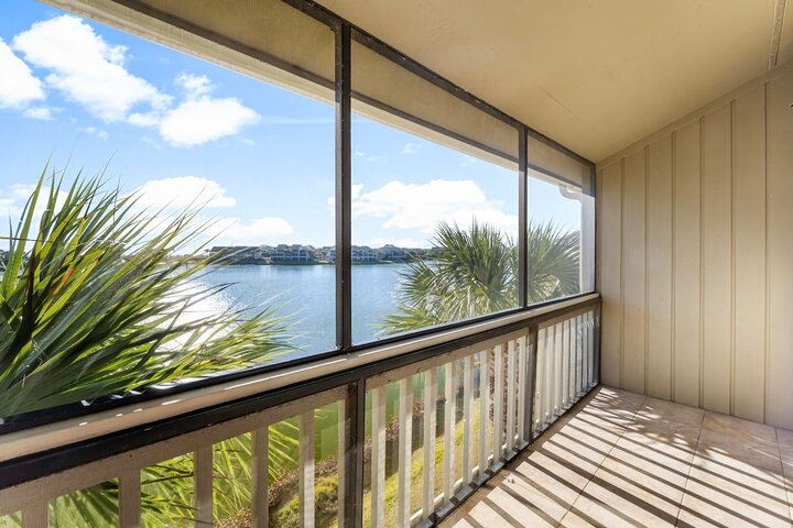 Condo in Miramar Beach, US