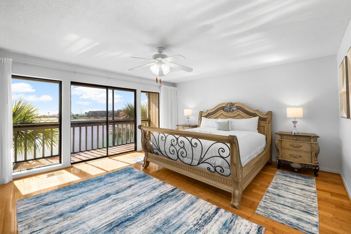 Condo in Miramar Beach, US