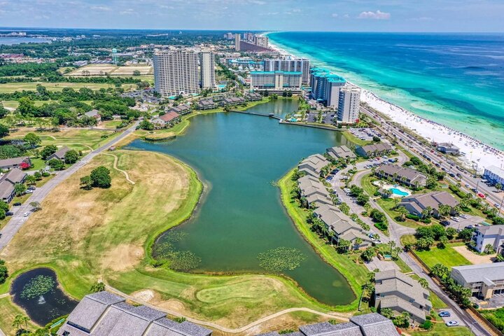 Condo in Miramar Beach, US