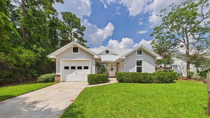 House in Miramar Beach, US