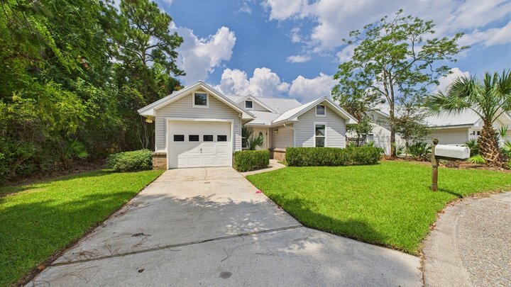 House in Miramar Beach, US