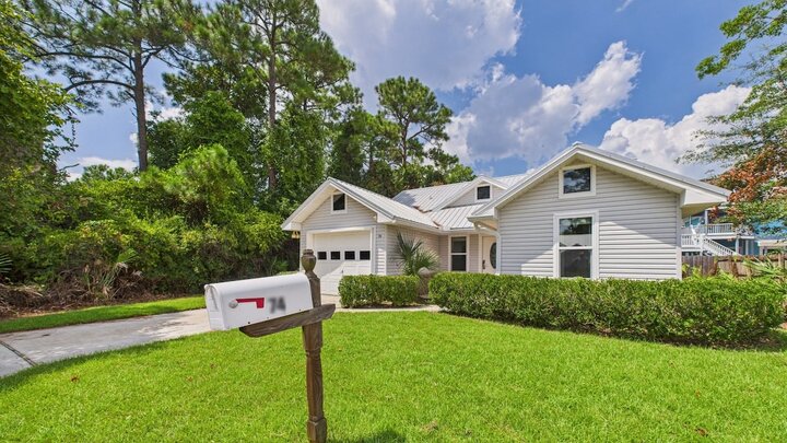House in Miramar Beach, US