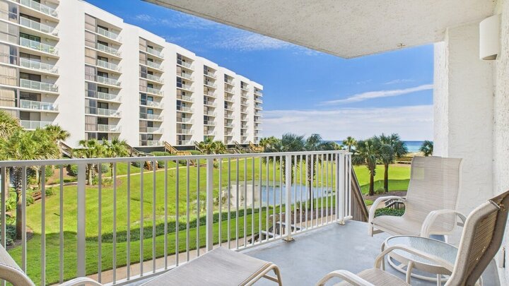Condo in Miramar Beach, US