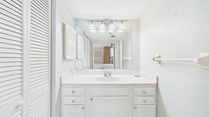 Condo in Miramar Beach, US