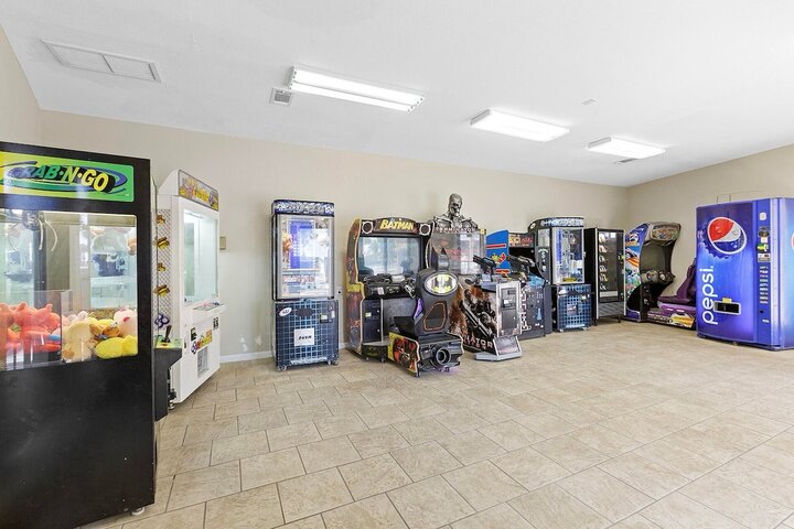 Condo in Miramar Beach, US