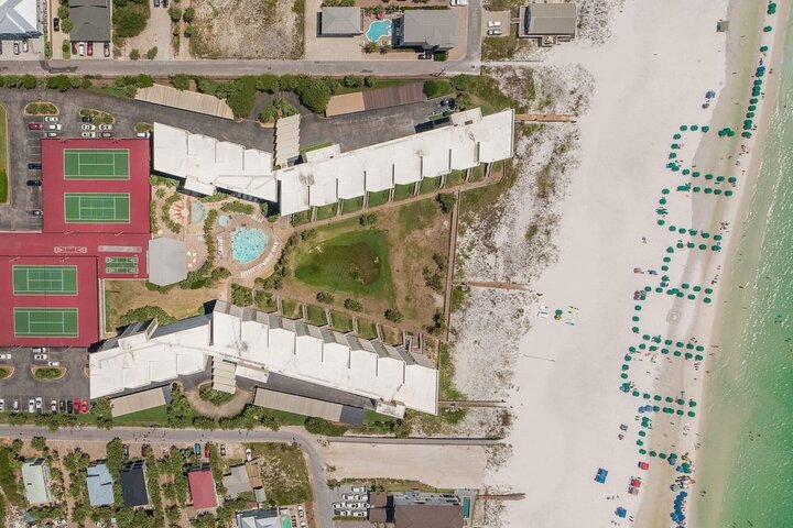 Condo in Miramar Beach, US