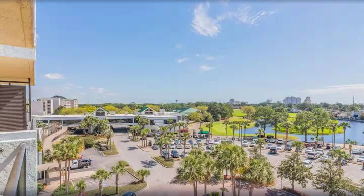 Condo in Miramar Beach, US