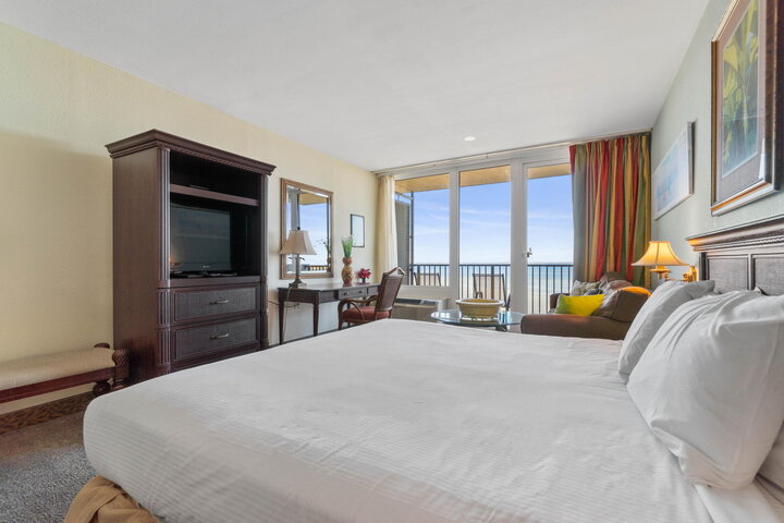 Condo in Miramar Beach, US