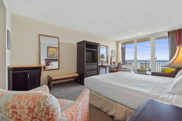 Condo in Miramar Beach, US