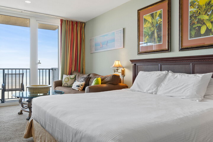 Condo in Miramar Beach, US