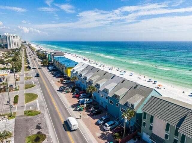 Townhome in Miramar Beach, US