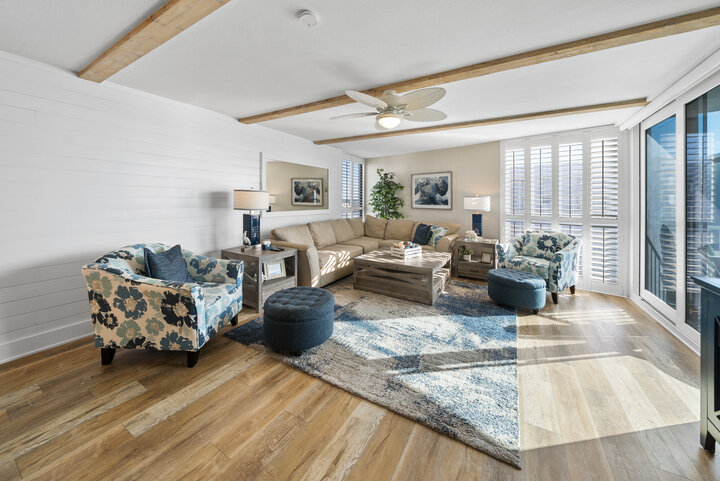 Condo in Miramar Beach, US