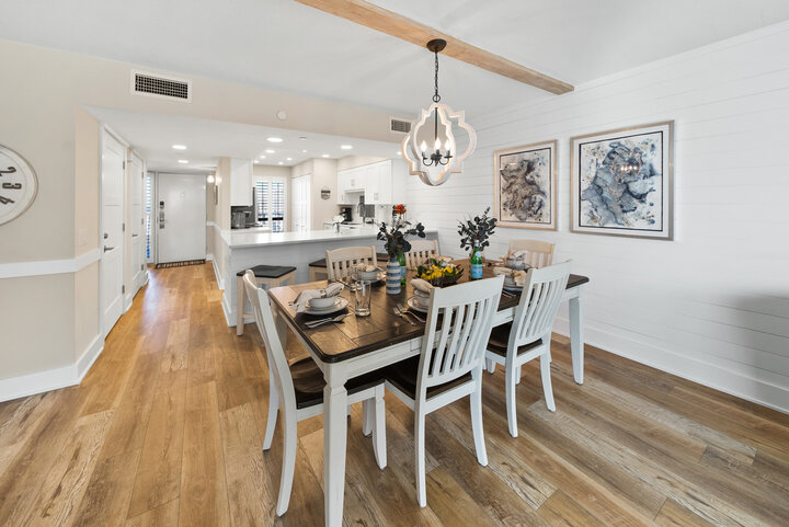 Condo in Miramar Beach, US