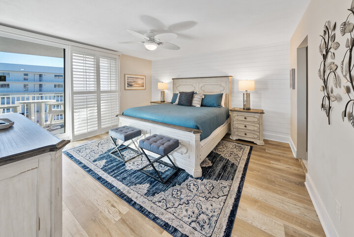 Condo in Miramar Beach, US