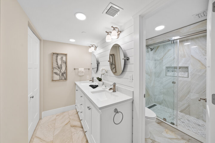 Condo in Miramar Beach, US